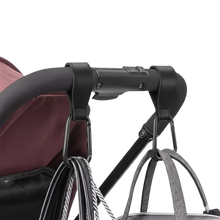 Charger l'image dans la galerie, Crochet de poussette en cuir
